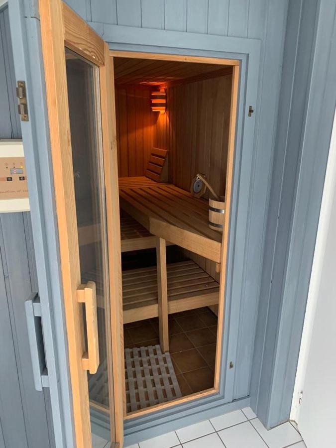 Wohnung Mit Einer Sauna Direkt Am Park Висбаден Экстерьер фото